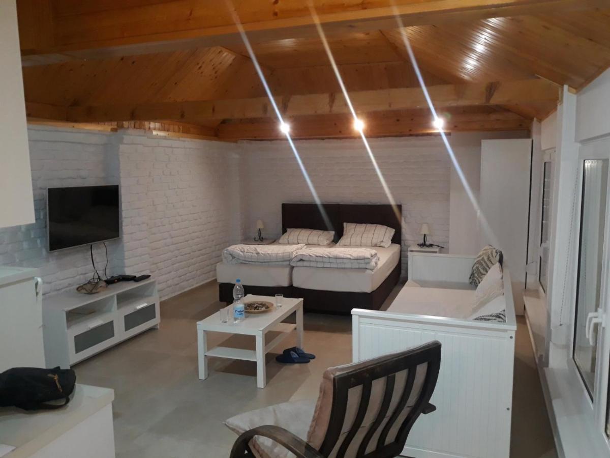 Rita Apartman & Studio زرنيانين المظهر الخارجي الصورة